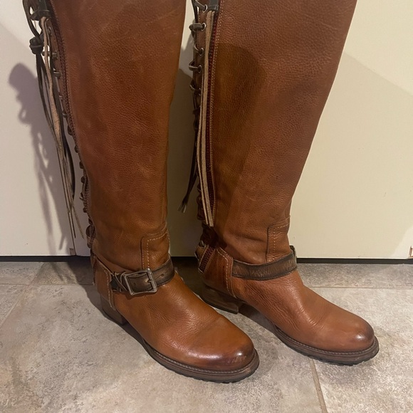 Freebird Lancaster Size 9 Cognac - Picture 2 of 6